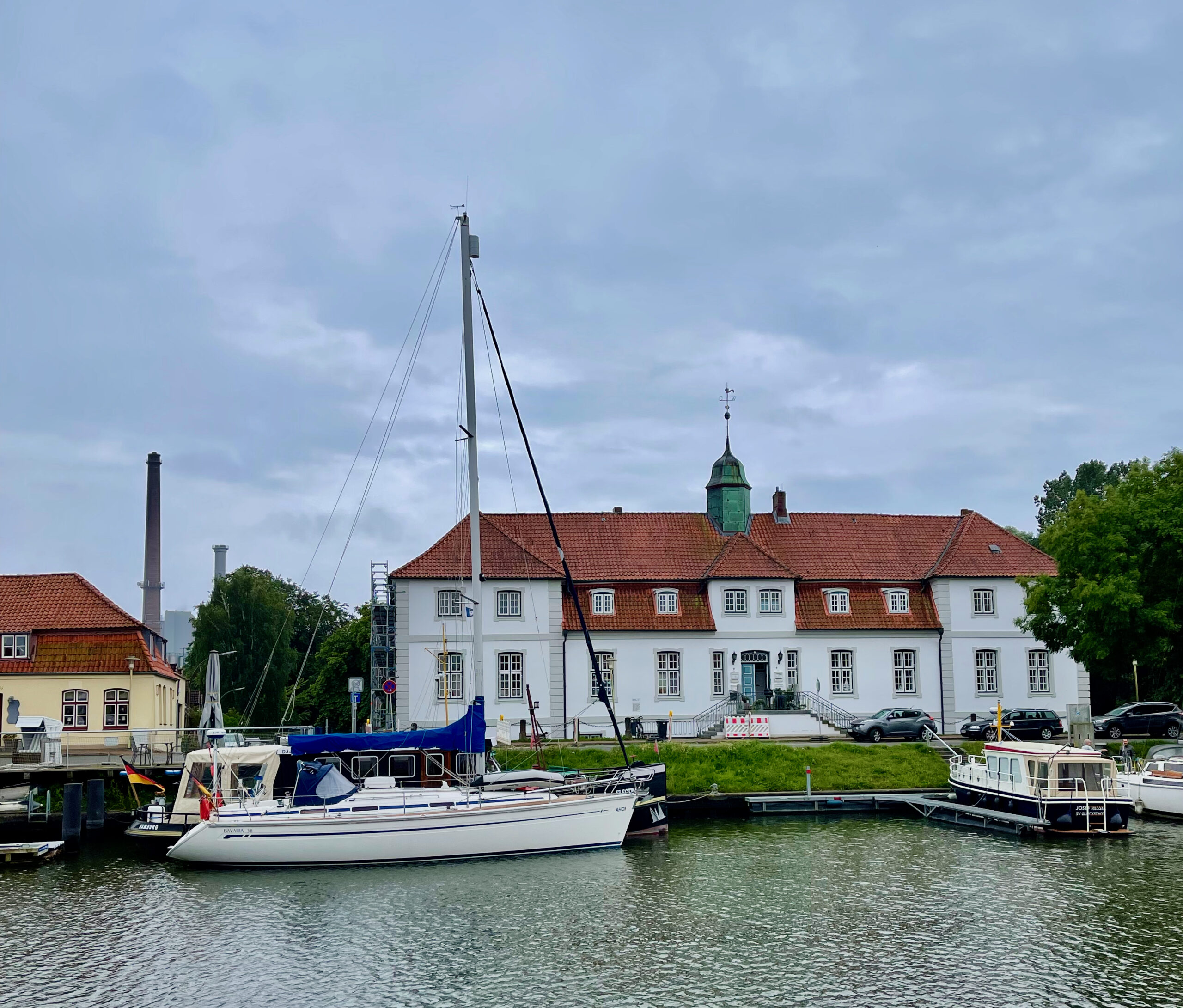 Ein Tag in Glückstadt: Sehenswürdigkeiten & Tipps im Königstraum an der Elbe